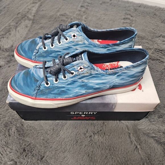 Limited Edition JAWS Sperry Sneakers Size 8 In Womens - Picture 5 of 12